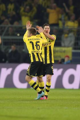jubel Robert LEWANDOWSKI (Borussia Dortmund - BVB - 9) - Jakub BLASZCZYKOWSKI - KUBA (Borussia Dortmund - BVB - 16) nach dem tor zum 1-1 ausgleich EP_Schmit