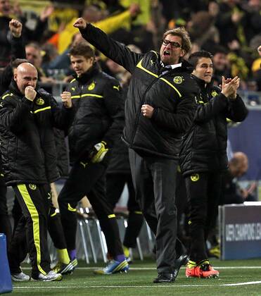 09.04.2013, Fussball Champions League Viertelfinale Rückspiel: Borussia Dortmund - FC Malaga, im Signal-Iduna-Park-Stadion Dortmund. mi. Jubel Trainer Jürgen Klopp (Dortmund) zum Tor zum 1:1,