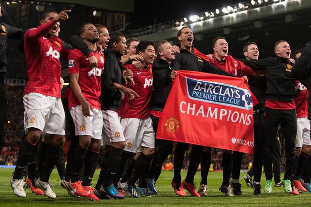 Football - 2012 2013 Premier League - Manchester United vs. Aston Villa Manchester United celebrate securing their 20th title at Old Trafford