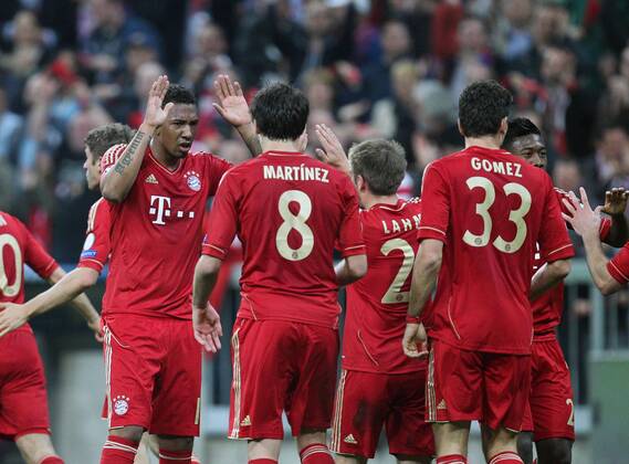 Torjubel der Mannschaft BC Bayern München EP_Kolbert