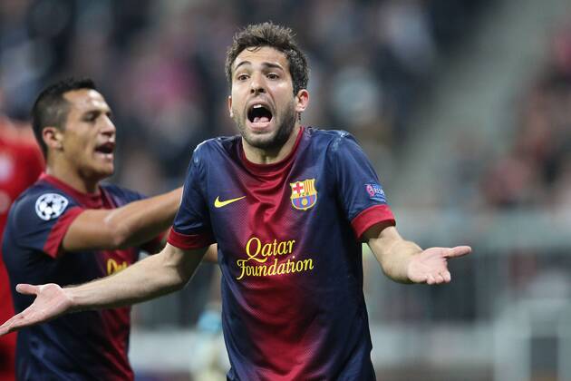 Jordi ALBA 18 (FC Barcelona) regt sich über die Schiedsrichter Entscheidung auf EP_Kolbert