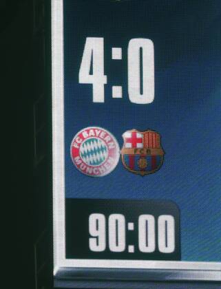 FUSSBALL - CL, Bayern vs Barcelona MUENCHEN,DEUTSCHLAND,23.APR.13 - FUSSBALL - UEFA Champions League, Halbfinale, FC Bayern München vs FC Barcelona. Bild zeigt die Anzeigentafel. 