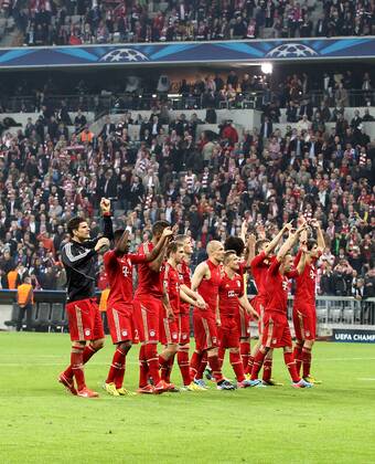 FUSSBALL - CL, Bayern vs Barcelona MUENCHEN,DEUTSCHLAND,23.APR.13 - FUSSBALL - UEFA Champions League, Halbfinale, FC Bayern München vs FC Barcelona. Bild zeigt den Jubel von Bayern. 