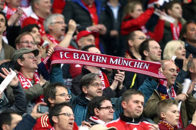 FUSSBALL - CL, Bayern MUENCHEN,DEUTSCHLAND,23.APR.13 - FUSSBALL - UEFA Champions League, Halbfinale, FC Bayern Muenchen. Bild zeigt Fans von Bayern. 