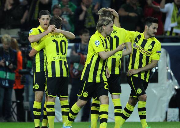 24-04-2013, Fussball, Saison 2012-2013, UEFA Champions League, Halbfinale, Hinspiel, Borussia Dortmund - Real Madrid, Jubel Robert Lewandowski (Borussia Dortmund), Mario Götze (Borussia Dortmund), Marcel Schmelzer (Borussia Dortmund), Marco Reus (Borussia Dortmund) und Ilkay Gündogan (Borussia Dortmund), v.li.
