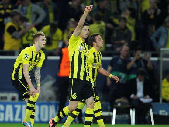 24-04-2013, Fussball, Saison 2012-2013, UEFA Champions League, Halbfinale, Hinspiel, Borussia Dortmund - Real Madrid, Jubel Mario Götze (Borussia Dortmund), Robert Lewandowski (Borussia Dortmund) und Marco Reus (Borussia Dortmund), v.re.
