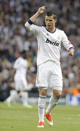 Real Madrid s Cristiano Ronaldo reacts during UEFA Champions League match. April 30, 2013.  (1583359)