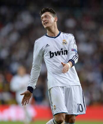 FUSSBALL CHAMPIONS LEAGUE HALBFINALE RÜCKSPIEL 2012 2013 Real Madrid - Borussia Dortmund 30.04.2013 Enttäuscht: Mesut Özil (Real Madrid) 