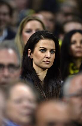 30.04.2013, Fussball Champions League Halbfinale Rückspiel: Real Madrid - Borussia Dortmund, im Bernabeu-Stadion Madrid (Spanien). Anna Stachurska, Freundin von Robert Lewandowski (Dortmund) auf der Tribüne.
