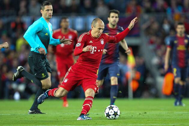 am Ball Arjen ROBBEN 10 (FC Bayern München) EP_ckt