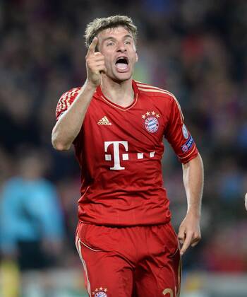 FUSSBALL CHAMPIONS LEAGUE HALBFINALE RÜCKSPIEL 2012 2013 FC Barcelona - FC Bayern München 01.05.2013 Thomas Mueller (FC Bayern München) bejubelt sein Tor zum 0:3. 