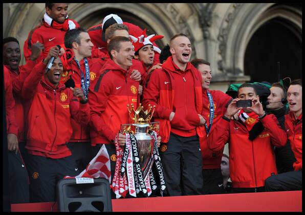 Manchester United Players greet fans in Albert Square, Manchester, As Manchester United celebrate winning their 20th league title winning the Premier League, Monday May 13, 2013. AndrewxParsonsx xi-Images AJP