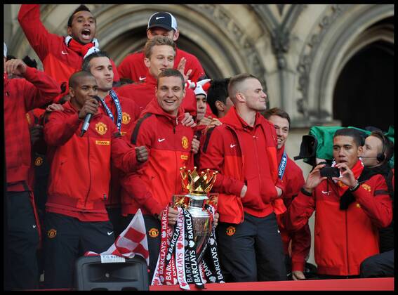 Manchester United Players greet fans in Albert Square, Manchester, As Manchester United celebrate winning their 20th league title winning the Premier League, Monday May 13, 2013. AndrewxParsonsx xi-Images AJP
