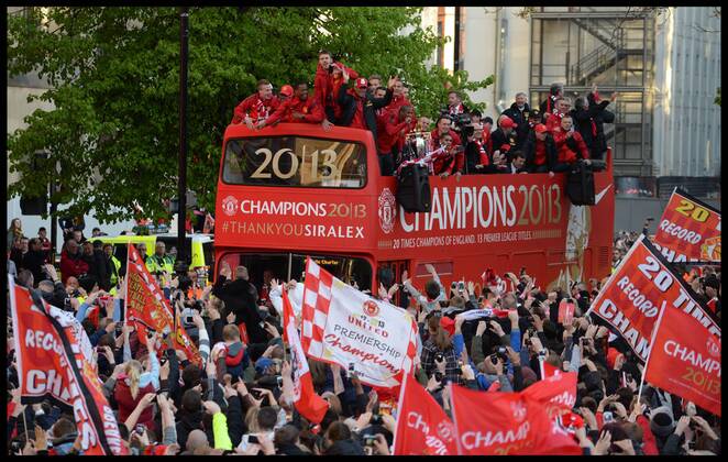 Sir Alex Ferguson joins Manchester United players in Albert Square, Manchester, As Manchester United celebrate winning their 20th league title winning the Premier League, Monday May 13, 2013. AndrewxParsonsx xi-Images AJP