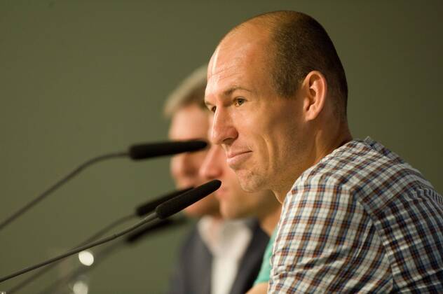 Arjen ROBBEN (FC Bayern München) gutgelaunt