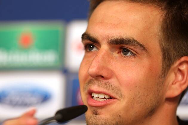 FUSSBALL - CL Finale, Dortmund vs Bayern, Vorberichte MÜNCHEN,DEUTSCHLAND,14.MAI.13 - FUSSBALL - UEFA Champions League Finale, Borussia Dortmund vs FC Bayern München, Vorberichte, Pressekonferenz von Bayern München im Rahmen des Open Media Day. Bild zeigt Philipp Lahm (Bayern). 