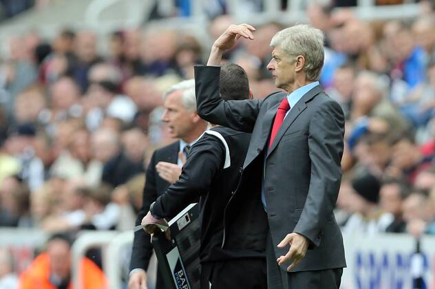 Football - English Premiership - Newcastle v Arsenal Arsene Wenger of Arsenal gestures during the Newcastle v Arsenal, Barclay s Premier League football match at St James Park, Newcastle. Colorsport 19th May 2013