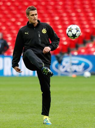 FUSSBALL - CL Finale, Dortmund vs Bayern, Vorberichte, Training LONDON,ENGLAND,24.MAI.13 - FUSSBALL - UEFA Champions League Finale, Borussia Dortmund vs FC Bayern München, Vorberichte, Abschlusstraining Dortmund. Bild zeigt Sebastian Kehl (Dortmund). 
