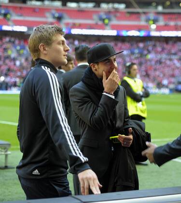 25.05.2013, Fussball Champions League Finale: Borussia Dortmund - FC Bayern München, im Wembley-Stadion London (England). v.li: Toni Kroos (Bayern München), Mario Götze (BVB),