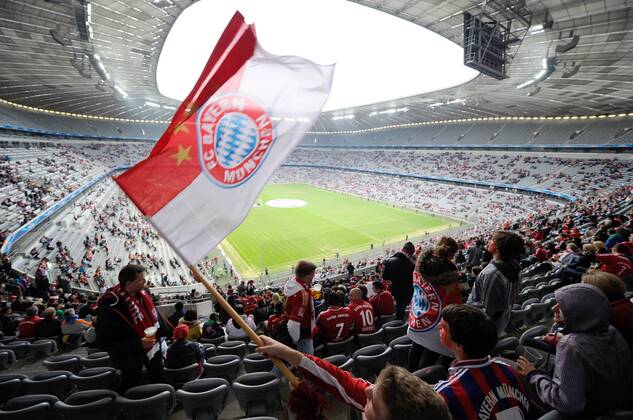 FUSSBALL CHAMPIONS LEAGUE SAISON 2012 2013 FINALE - FC Bayern Muenchen 25.05.2013 Fans beim Public Viewing in der Allianz Arena in Muenchen. 