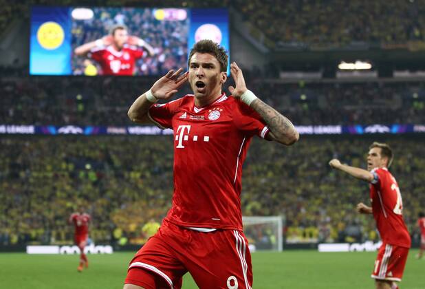 Mario Mandzukic Freude Emotion jubelnd Jubel nach 1:0 Fußball Fussball UEFA Championsleague Finale Final 2013 Herren Männer Saison 2012 13 25.05.2013 BVB Borussia Dortmund vs. FC Bayern München