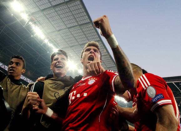 Mario Mandzukic Freude Emotion jubelnd Jubel nach 1:0 Fußball Fussball UEFA Championsleague Finale Final 2013 Herren Männer Saison 2012 13 25.05.2013 BVB Borussia Dortmund vs. FC Bayern München