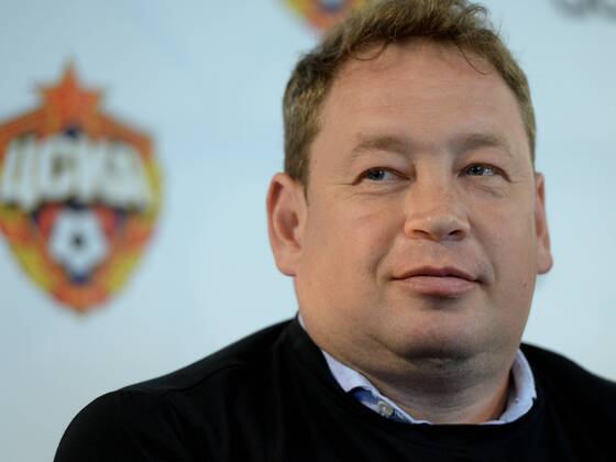 ITAR-TASS: MOSCOW, RUSSIA. MAY 29, 2013. CSKA Moscow s head coach Leonid Slutsky looks on during a press conference as the team celebrate winning the 2012 2013 Russian Premier League Championship title.  RE11D127