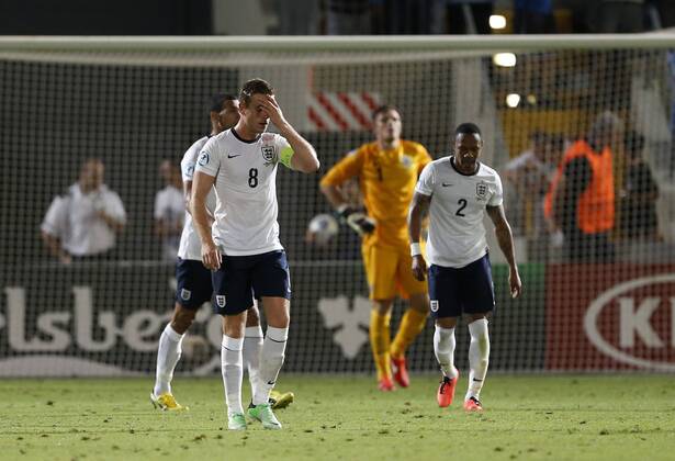 England s Jordan Henderson looks on dejected after going 1-0 down - England U21 vs Italy U21 - UEFA U21 Championship 2013 - Bloomfield Stadium - Tel Aviv - 05 06 2013 - EDITORIAL USE ONLY. No use with unauthorised audio, video, data, fixture lists, club league logos or live services. Online in-match use limited to 120 images, no video emulation. No use in betting, games or single club league player publications.