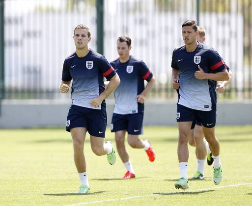 England s Jordan Henderson during training - England Training session - UEFA U21 Championship 2013 - Netanya Training Ground - Netanya - Israel - 07 06 2013 - Pic David Klein Sportimage EDITORIAL USE ONLY. No use with unauthorised audio, video, data, fixture lists, club league logos or live services. Online in-match use limited to 120 images, no video emulation. No use in betting, games or single club league player publications.