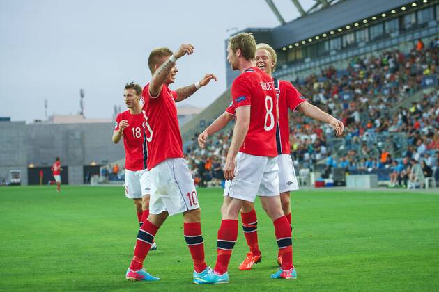 (L-R) Magnus Eikrem of Norway U21, Marcus Pedersen of Norway U21, Jo Inge Berget of Norway U21, Havard Nielsen of Norway U21, Havard Nielsen of Norway U21 during the UEFA U21 Championship match between England U21 and Norway U21 on June 8, 2013 at the Ha Moshava stadium in Petah Tikva, Israel England U21 v Norway U21 UEFA EURO U21 2012 2013 xVIxxIVx 1598584