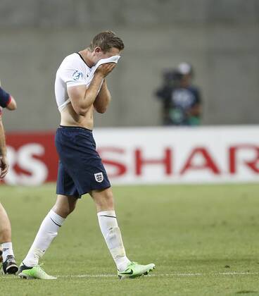 England s Jordan Henderson looks on dejected at the final whistle - England U21 vs Norway U21 - UEFA U21 Championship 2013 - Ha Moshava Stadium - Petah Tikva - Israel - 08 06 2013 - Pic David Klein Sportimage EDITORIAL USE ONLY. No use with unauthorised audio, video, data, fixture lists, club league logos or live services. Online in-match use limited to 120 images, no video emulation. No use in betting, games or single club league player publications.