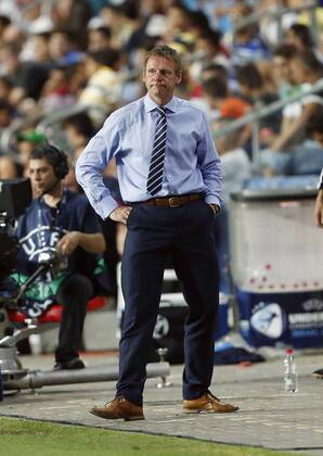 England s Stuart Pearce looks on dejected - England U21 vs Norway U21 - UEFA U21 Championship 2013 - Ha Moshava Stadium - Petah Tikva - Israel - 08 06 2013 - Pic David Klein Sportimage EDITORIAL USE ONLY. No use with unauthorised audio, video, data, fixture lists, club league logos or live services. Online in-match use limited to 120 images, no video emulation. No use in betting, games or single club league player publications.