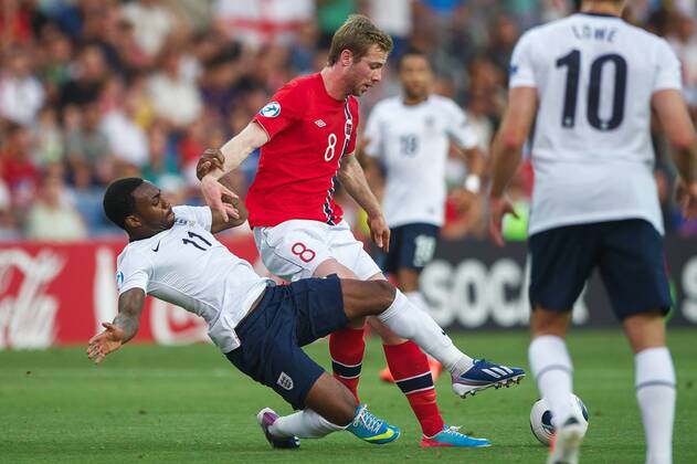 (L-R) Danny Rose of England U21, Jo Inge Berget of Norway U21 during the UEFA U21 Championship match between England U21 and Norway U21 on June 8, 2013 at the Ha Moshava stadium in Petah Tikva, Israel England U21 v Norway U21 UEFA EURO U21 2012 2013 xVIxxIVx 1600028