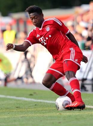 Aspach Fußball SG Sonnenhof Großaspach vs. FC Bayern München, David Alaba (Bayern)