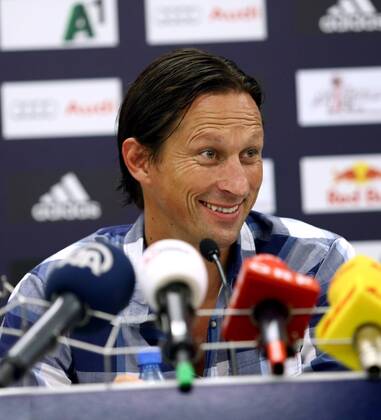 FUSSBALL - CL Quali, RBS vs Fenerbahce, Vorberichte, PK SALZBURG,AUSTRIA,30.JUL.13 - FUSSBALL - UEFA Champions League, Qualifikation, Red Bull Salzburg vs Fenerbahce Istanbul, Vorberichte, Pressekonferenz RBS. Bild zeigt Trainer Roger Schmidt (RBS). 