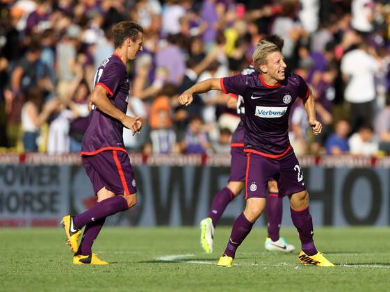 FUSSBALL - CL Quali, A.Wien vs Hafnarfjoerdur WIEN,AUSTRIA,30.JUL.13 - FUSSBALL - UEFA Champions League, Qualifikation, FK Austria Wien vs FH Hafnarfjoerdur. Bild zeigt den Jubel von Florian Mader und Daniel Royer (A.Wien). 