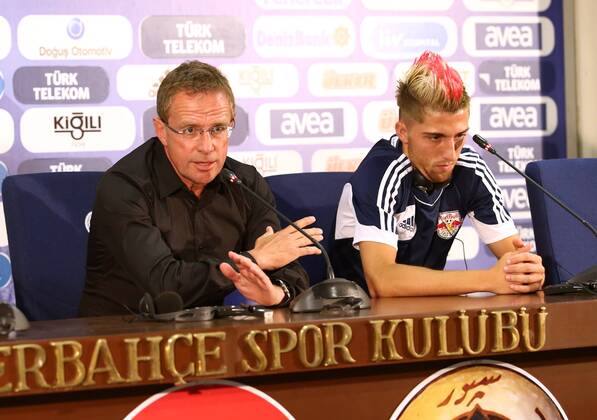 FUSSBALL - CL Quali, Fenerbahce vs RBS, Vorberichte, PK ISTANBUL,TUERKEI,05.AUG.13 - FUSSBALL - UEFA Champions League, Qualifikation, Fenerbahce Istanbul vs Red Bull Salzburg, Vorberichte, Pressekonferenz RBS. Bild zeigt Sportdirektor Ralf Rangnick und Kevin Kampl (RBS). 