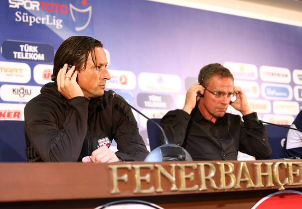 FUSSBALL - CL Quali, Fenerbahce vs RBS, Vorberichte, PK ISTANBUL,TUERKEI,05.AUG.13 - FUSSBALL - UEFA Champions League, Qualifikation, Fenerbahce Istanbul vs Red Bull Salzburg, Vorberichte, Pressekonferenz RBS. Bild zeigt Trainer Roger Schmidt und Sportdirektor Ralf Rangnick (RBS). 