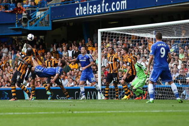 Branislav Ivanovic of Chelsea comes close to scoring but is denied by an acrobatic Allan McGregor goalkeeper of Hull City - Chelsea v Hull City - Premier League - Stamford Bridge - London - 18th August 2013 - Pic Charlie Forgham-Bailey Sportimage EDITORIAL USE ONLY. No use with unauthorised audio, video, data, fixture lists, club league logos or live services. Online in-match use limited to 120 images, no video emulation. No use in betting, games or single club league player publications.