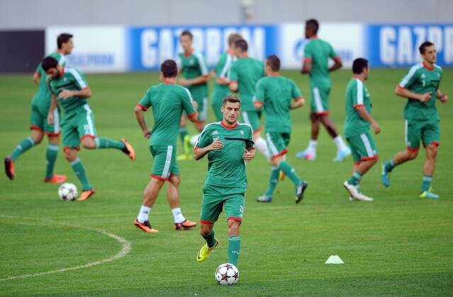 Champions League Quali - 20.08.2013 - LEGIA WARSAW TRAINING SESSION IN BUCHAREST - Pic: LUKASZ BROZ FOTOxLUKASZxLASKOWSKI PRESSFOCUS  20130820LUK027