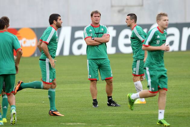 Champions League Quali - 20.08.2013 - LEGIA WARSAW TRAINING SESSION IN BUCHAREST - Pic: JAN URBAN FOT. PIOTRxKUCZA NEWSPIX.PL --- Newspix.pl  GY5Q5937