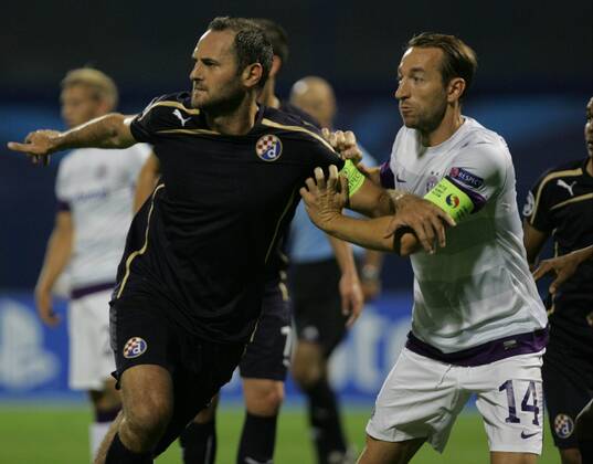Zagreb, Stadion Maksimir, 21.8.2013., - UEFA Champion League 2013 14, Play-off round 1st leg. GNK Dinamo Zagreb (blue) - Austria Wien (white). Dinamo - Austria - Josip Simunic, Manuel Ortlechner