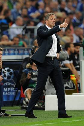 Fussball Champions League Playoff Schalke 04 - PAOK Thessaloniki am 21.08.2013 in der Veltins-Arena in Gelsenkirchen Jens Keller ( Trainer Schalke )