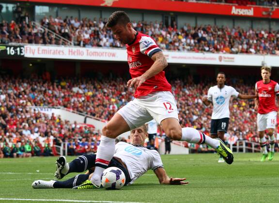 Arsenal v Tottenham Hotspur . . London, UK . . 01.09.2013 Olivier Giroud (A) Michael Dawson (TH)