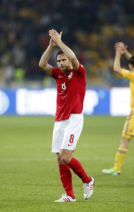 England s Frank Lampard applauds the fans at the final whistle Ukraine v England - 2014 World Cup Qualifier - Olympic Stadium - Kiev - Ukraine -10 09 2013 - Pic David Klein Sportimage EDITORIAL USE ONLY. No use with unauthorised audio, video, data, fixture lists, club league logos or live services. Online in-match use limited to 120 images, no video emulation. No use in betting, games or single club league player publications.