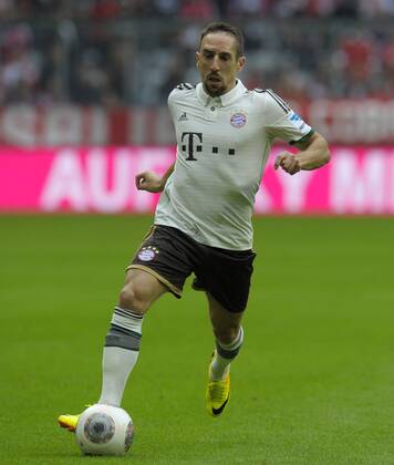 Bundesliga 2013 2014, FC Bayern München - Hannover 96, In der Scholz-Arena-Aalen. Franck Ribery (München) im Wiesn Outfit