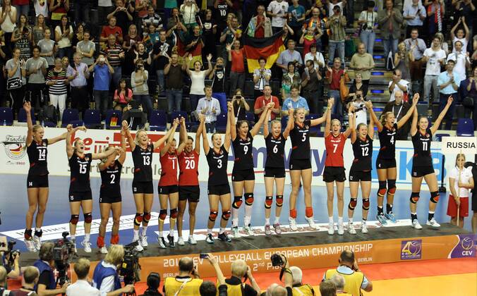 14.09.2013, Max Schmeling Halle, Berlin, GER, Berlin, CEV Volleyball European Championship Women-Final, Germany vs. Russia, im Bild Deutsches Team