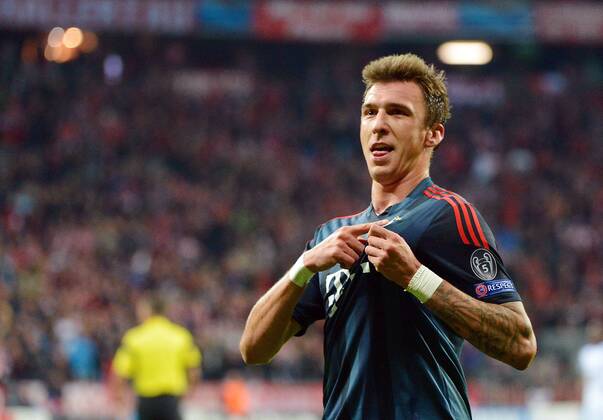 17.09.2013, xjhx, Fussball, Champions League, FC Bayern München - ZSKA Moskau, v.l. Mario Mandzukic (FC Bayern München) Torjubel, Goal celebration, celebrate the goal 2:0