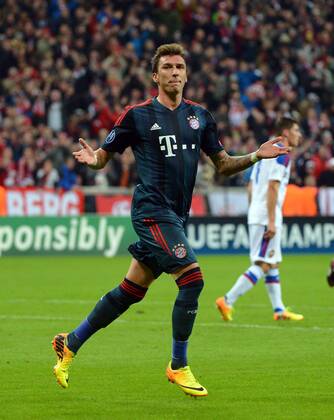 17.09.2013, xjhx, Fussball, Champions League, FC Bayern München - ZSKA Moskau, v.l. Mario Mandzukic (FC Bayern München) Torjubel, Goal celebration, celebrate the goal 2:0