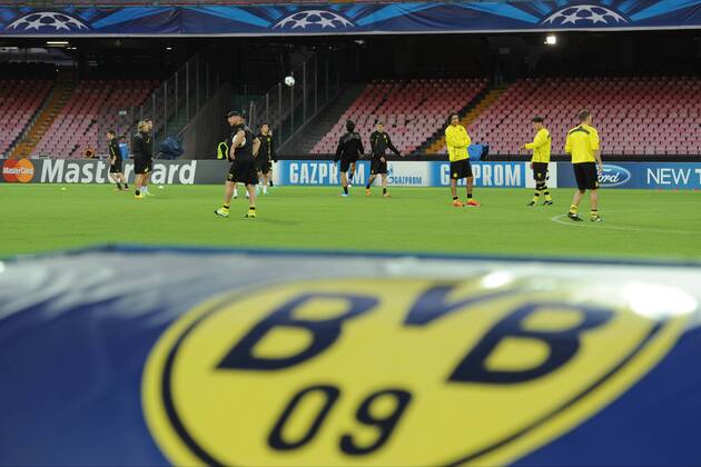 Sept. 17, 2013 - Naples, Italy - Borussia Dortmund training session ahead of their UEFA Champions League match Naples v Borussia Dortmund. Training session of Borussia Dortmund ahead of the UEFA Champions League match Naples vs Borussia - Marcel Schmelzer, Zeljko Buvak, Florian Wangler, Sven Bender  - ZUMAn23